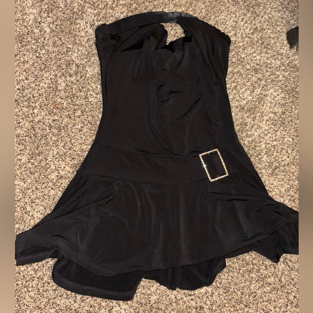 Strapless Dress w/ Rhinestone Buckle😋😚💓